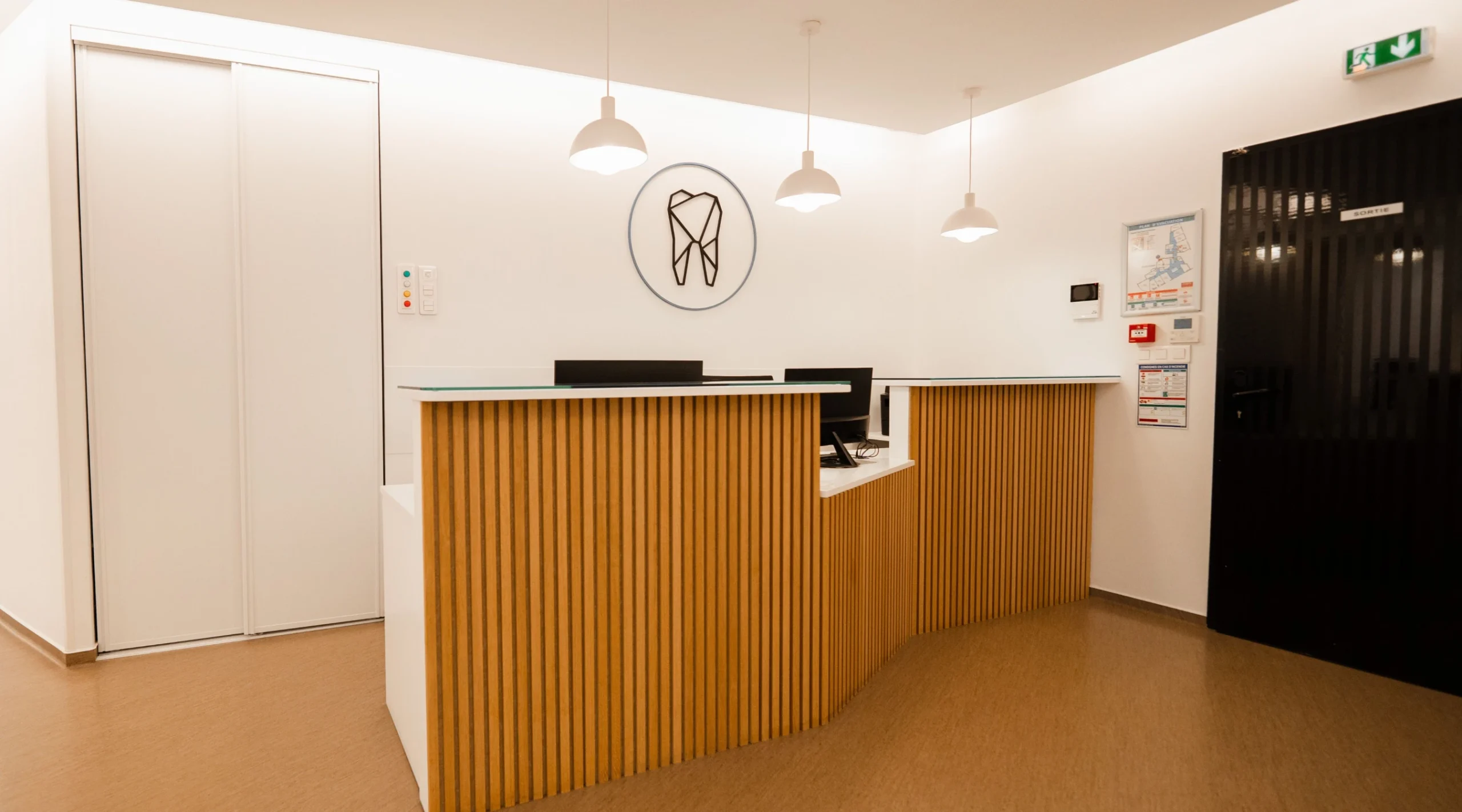 implants-dentaires-soins-gencives-montauban